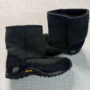 Merrell Women’s Yeti Chameleon Suede Sheepskin Shearling Boots Black sz 8